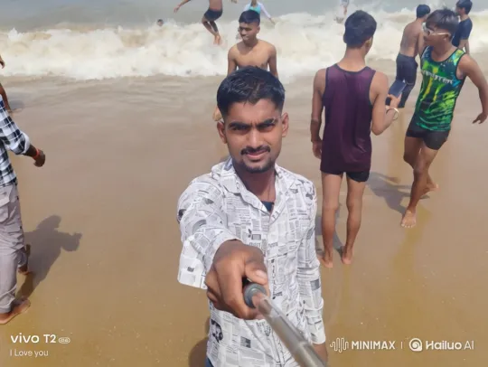 Young Man Meets Miya Khalifa on Beach with BMW – AI Generated Video | Hailuo AI