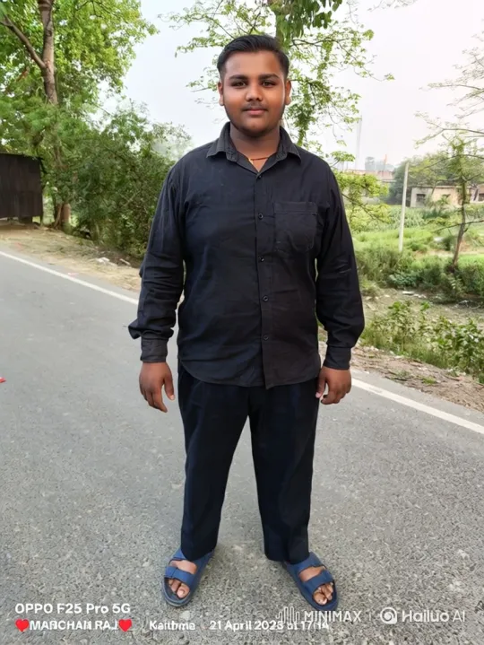 Indian Prime Minister Modi greets young man on rural road – AI Generated Video | Hailuo AI