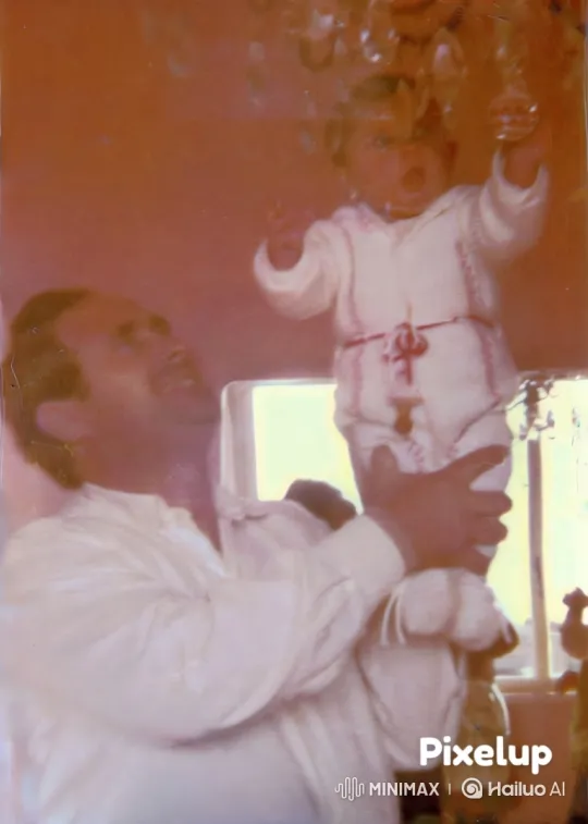 Man Lifts Baby, Shares Joyful Moment – AI Generated Video | Hailuo AI