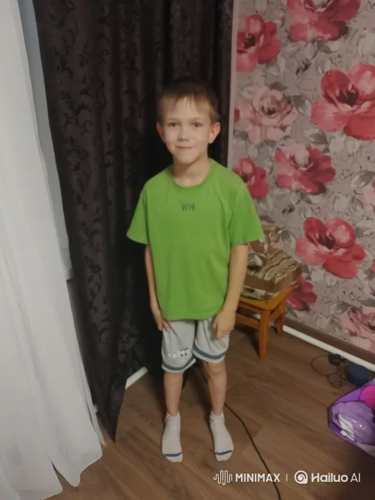 Young Boy Turns Into Building Blocks After Wall Collision – AI Generated Video | Hailuo AI