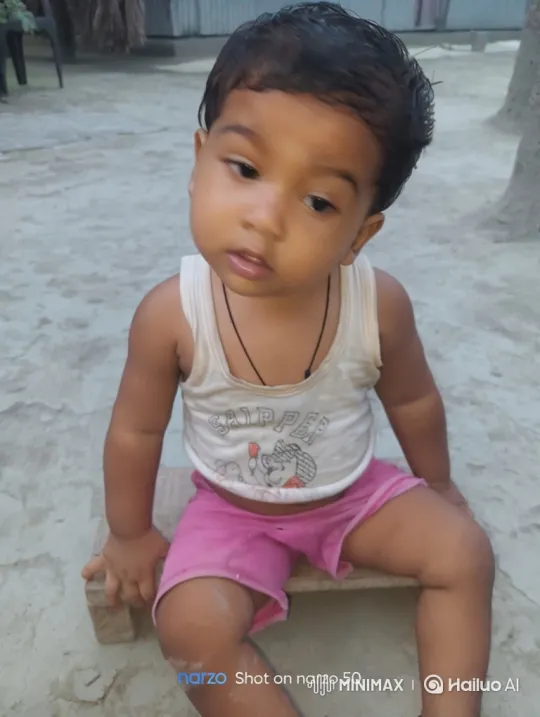 Toddler Stands Up, Meets Man Resembling Modi – AI Generated Video | Hailuo AI