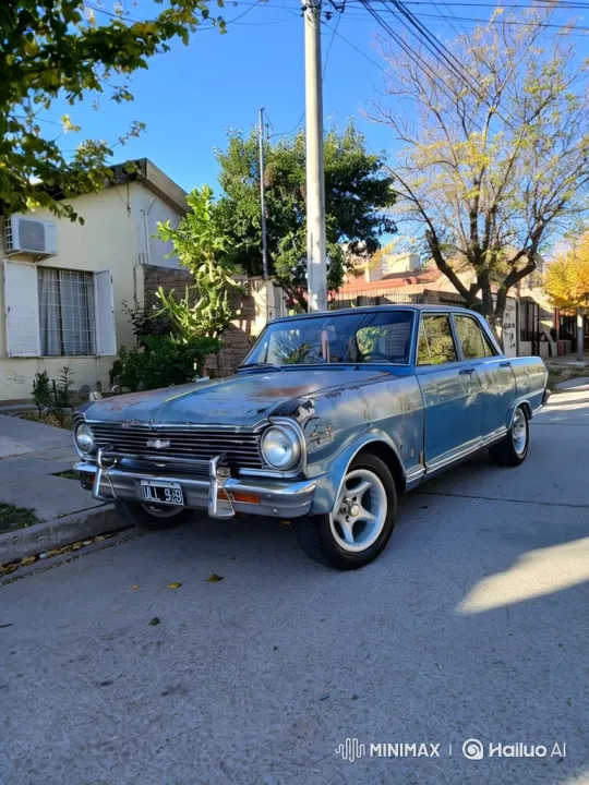 Vintage Car Transforms with Advanced Lowering System – AI Generated Video | Hailuo AI