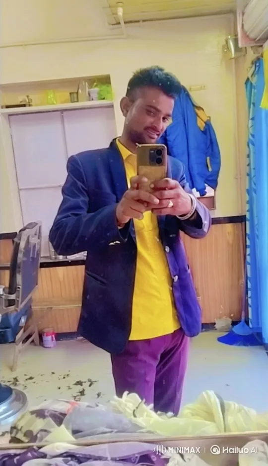 Man Takes Selfie in Colorful Outfit – AI Generated Video | Hailuo AI