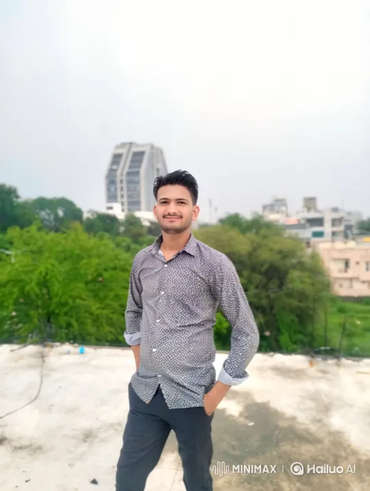 Young Man in City Rooftop Drives Away in Rolls Royce – AI Generated Video | Hailuo AI