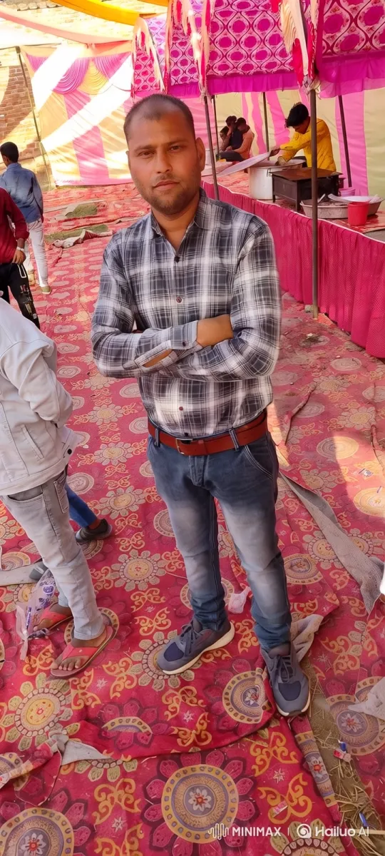 Man at Event Tent: Camera Movement and Background – AI Generated Video | Hailuo AI