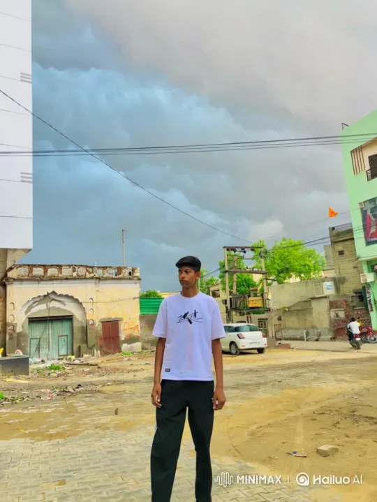 Young Man Meets Prime Minister in Dramatic Street Scene – AI Generated Video | Hailuo AI