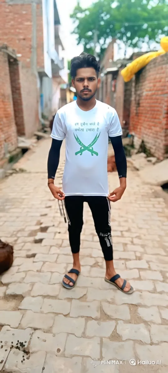 Stillness and Subtlety in a Narrow Alley – AI Generated Video | Hailuo AI