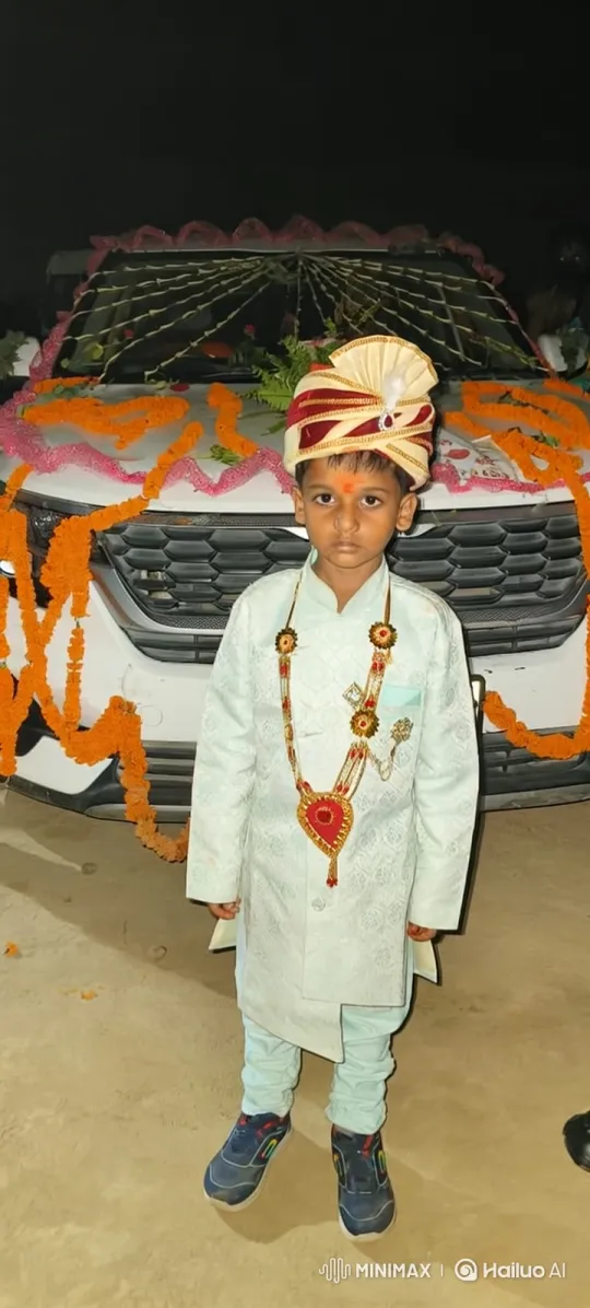 Young Man Meets Man Resembling PM Modi in Traditional Suit – AI Generated Video | Hailuo AI