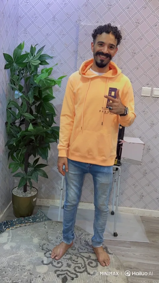 Man's Emotional Transformation from Smile to Tears – AI Generated Video | Hailuo AI