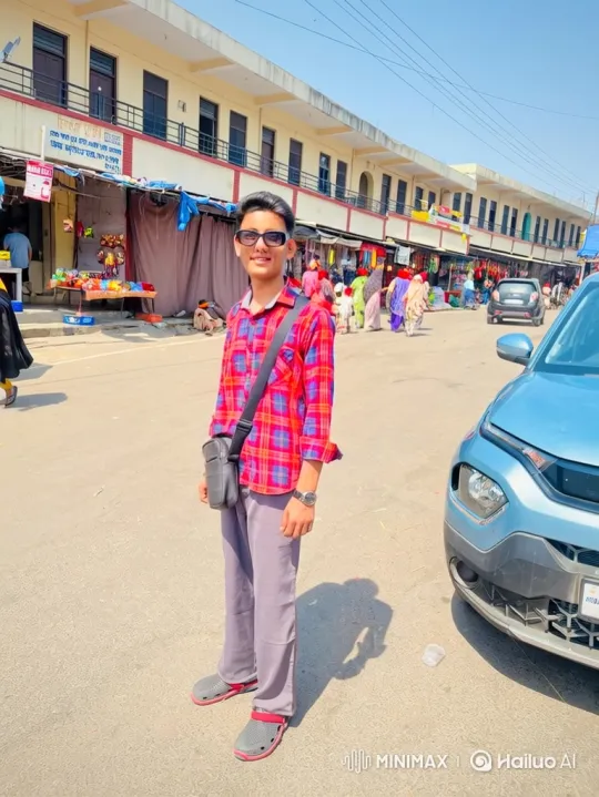 Young Man Surprised by Narendra Modi's Handshake on Busy Street – AI Generated Video | Hailuo AI