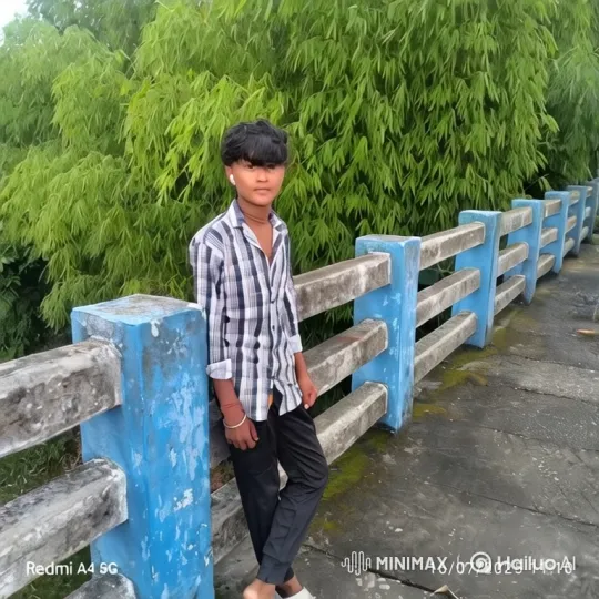 Young Man Meets Narendra Modi on Bridge – AI Generated Video | Hailuo AI