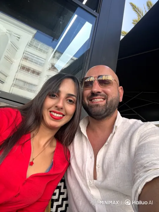 Couple Shares Passionate French Kiss in Outdoor Selfie – AI Generated Video | Hailuo AI