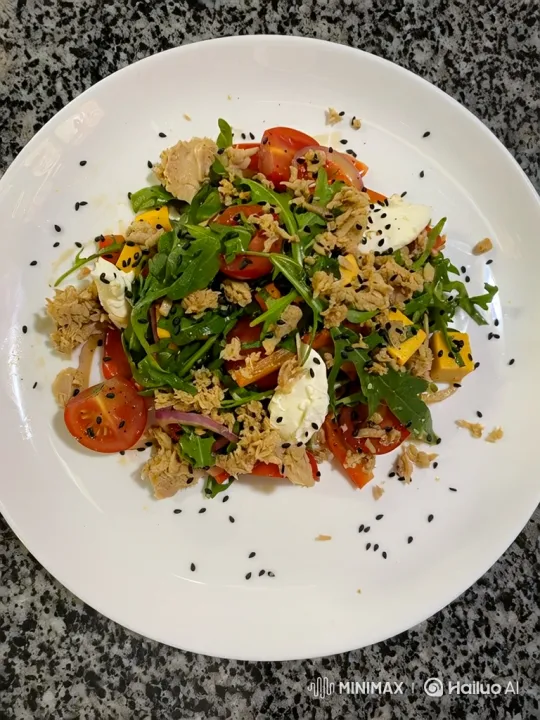 Elegant Salad Composition from Overhead to Close-Up – AI Generated Video | Hailuo AI