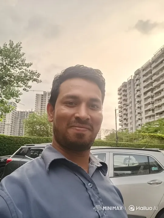 Friendly Man Extends Hand for Handshake in Urban Setting – AI Generated Video | Hailuo AI