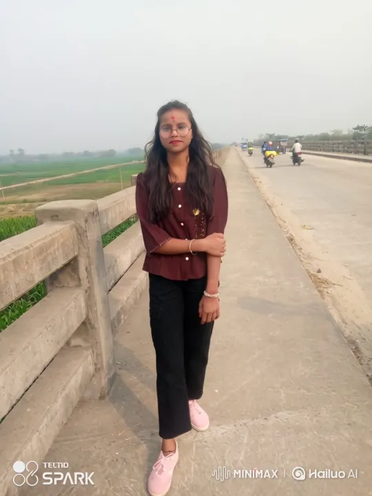 Indian Prime Minister Modi greets a woman on a bridge – AI Generated Video | Hailuo AI