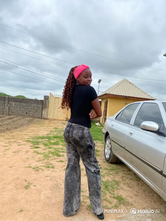 Woman Lifted by Hovering Plane in Cloudy Sky – AI Generated Video | Hailuo AI