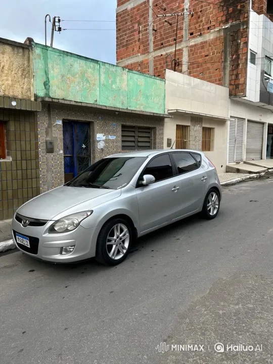 Silver Hatchback Transforms into a Lowrider – AI Generated Video | Hailuo AI