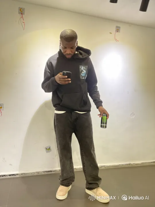 Young Man Prepares for Night Drive in Urban Setting – AI Generated Video | Hailuo AI