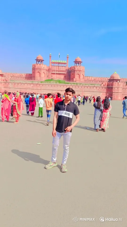 Young Man in Historic Plaza with Tourists and Shadows – AI Generated Video | Hailuo AI