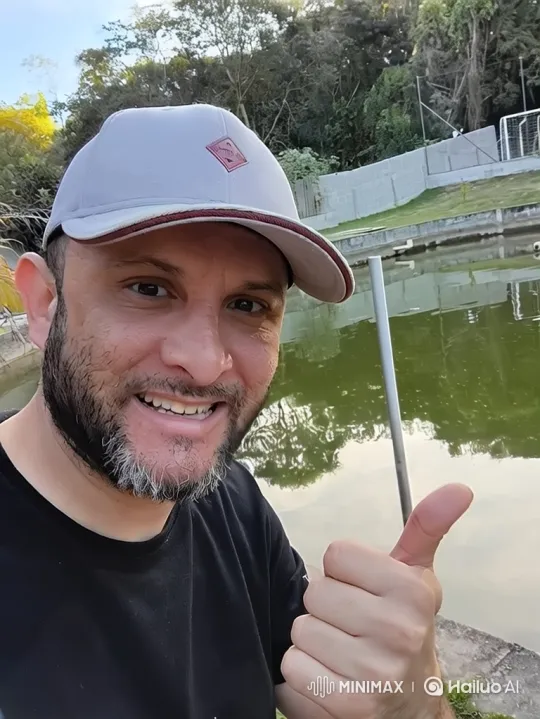 Man Sings by Lake, Astonished by Fiery Asteroid Impact – AI Generated Video | Hailuo AI