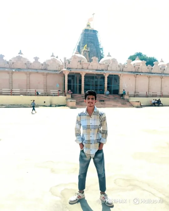 Young Man Meets Narendra Modi in Courtyard – AI Generated Video | Hailuo AI