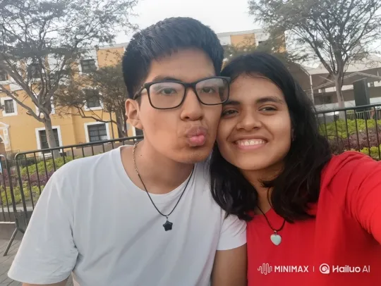 Family's Candid Joy Captured in Cozy Home Setting – AI Generated Video | Hailuo AI
