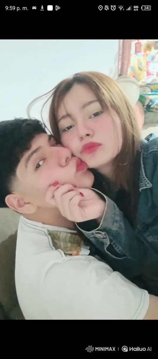 Young Couple's Tender Moment Captured in Intimate Video – AI Generated Video | Hailuo AI