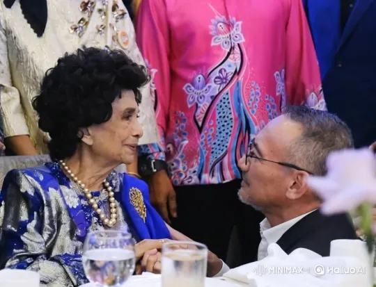 Elderly Woman and Middle-Aged Man Share Intimate Moment at Dinner – AI Generated Video | Hailuo AI