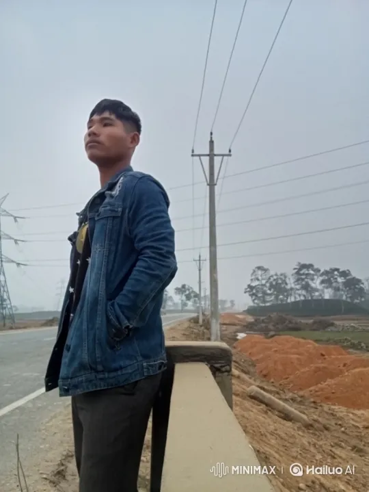 Unexpected Encounter: Prime Minister Modi Meets a Young Man – AI Generated Video | Hailuo AI