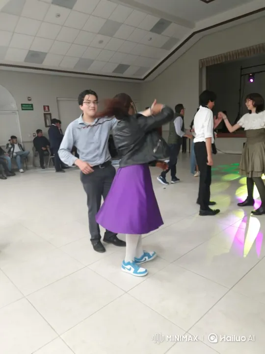 Couple's Dance to Departure in a City Night – AI Generated Video | Hailuo AI