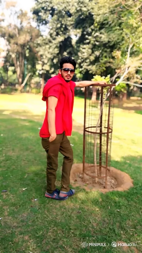 Young Man Meets Rahul Gandhi in Park Setting – AI Generated Video | Hailuo AI