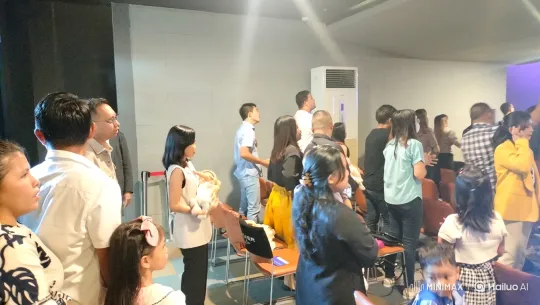 Heartfelt Family Dedication Ceremony in Modern Room – AI Generated Video | Hailuo AI