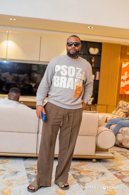 Bearded Man Enters Stylish Daytime Pool Party – AI Generated Video | Hailuo AI