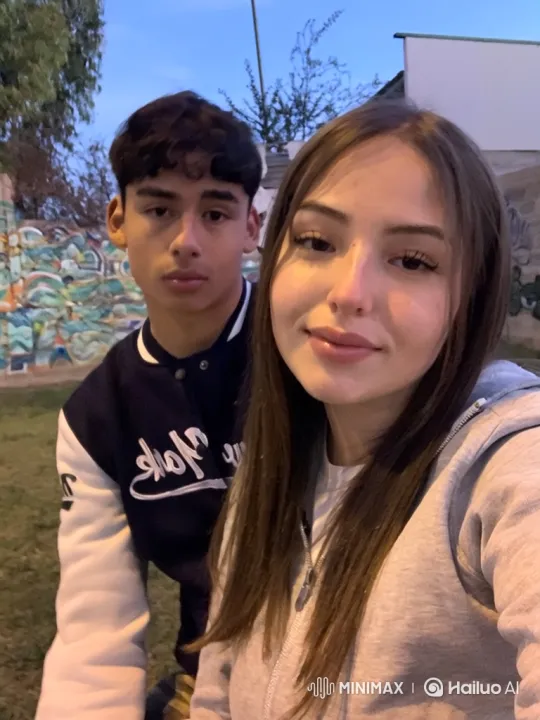 Young Family's Joyful Reunion in a Park Setting – AI Generated Video | Hailuo AI