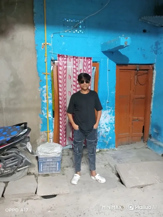 Unexpected Meeting: Youth and Modi Impression in Alley – AI Generated Video | Hailuo AI