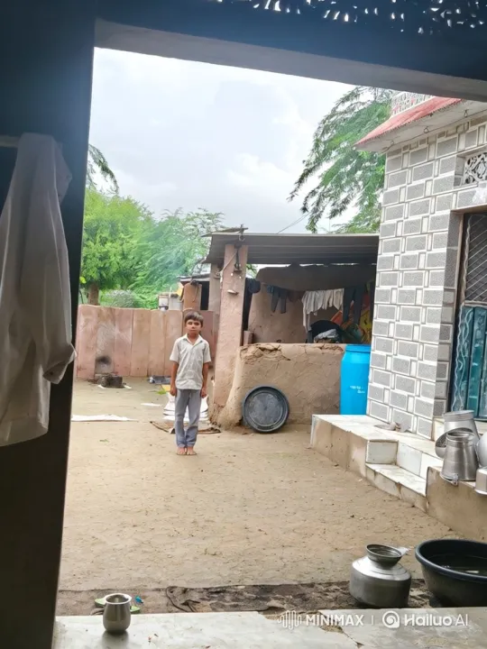 Quiet Moment in a Sunlit Courtyard – AI Generated Video | Hailuo AI