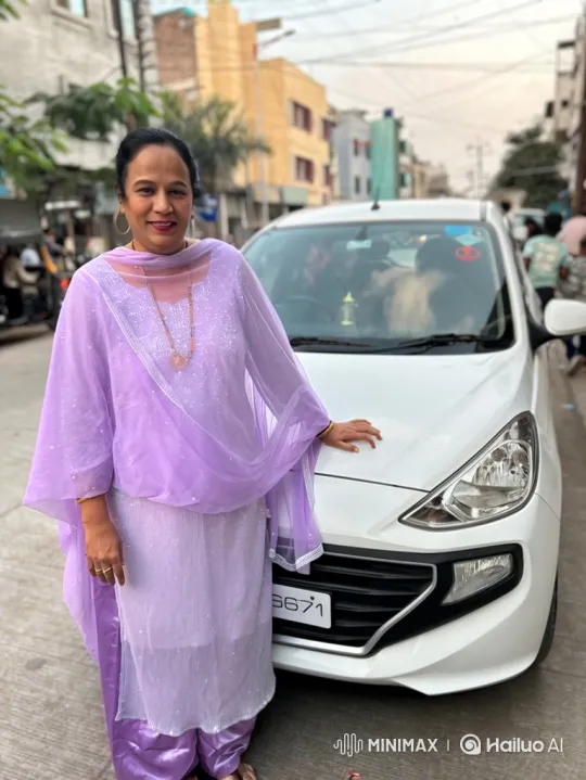 Indian Prime Minister Modi Greets Woman on Street – AI Generated Video | Hailuo AI