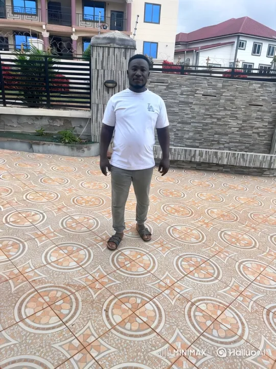 Man Tosses Money in Courtyard, Ends with Grin – AI Generated Video | Hailuo AI