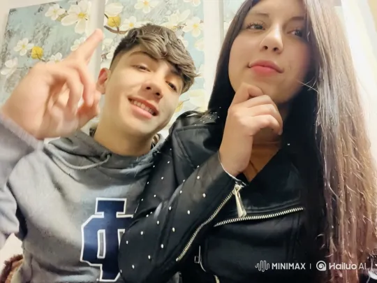 Family Moment Captured in Candid Home Video – AI Generated Video | Hailuo AI