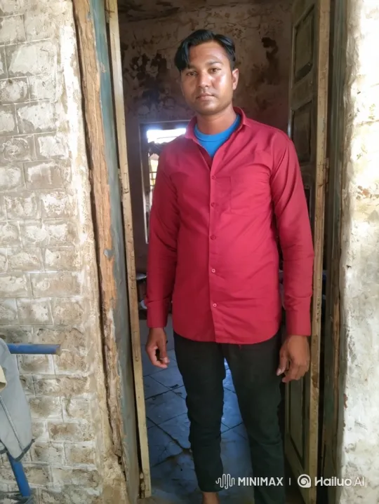 Man in Red Shirt Meets PM Modi Lookalike – AI Generated Video | Hailuo AI