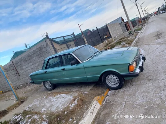 Vintage Sedan Simulates Air Suspension Lowering – AI Generated Video | Hailuo AI