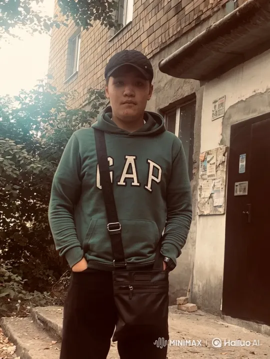 Young Man Embarrassed and Mocked by Girls in Urban Setting – AI Generated Video | Hailuo AI