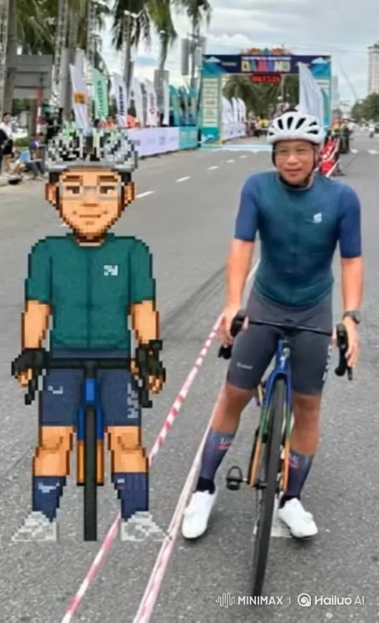 Cycling Event: Real Man Meets Pixelated Double – AI Generated Video | Hailuo AI