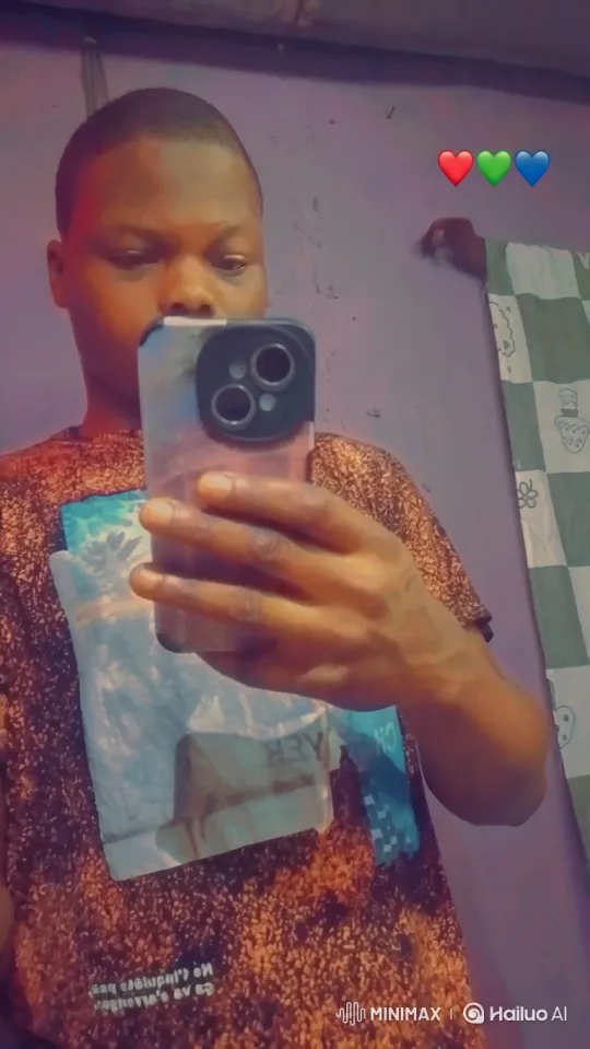 Young Man Takes Selfie in Purple Room with Dual-Lens Camera – AI Generated Video | Hailuo AI