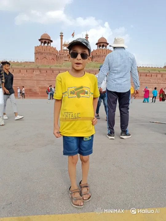 Young Boy Meets Prominent Political Figure at Fortress – AI Generated Video | Hailuo AI