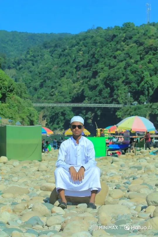 Young Man in White Amidst Scenic Shoreline – AI Generated Video | Hailuo AI