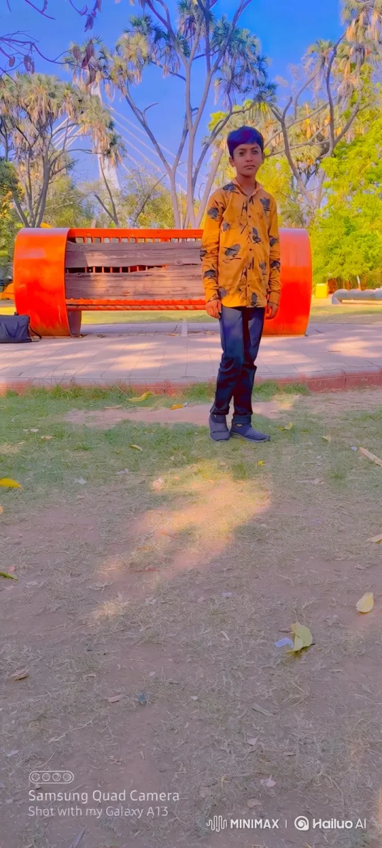 Young Man Meets Distinguished Visitor in Park – AI Generated Video | Hailuo AI