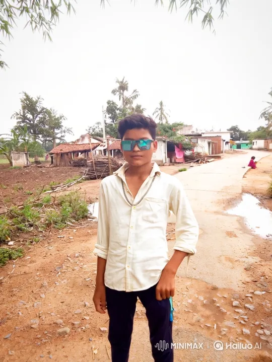 Narendra Modi Greeted Boy on Rural Road – AI Generated Video | Hailuo AI