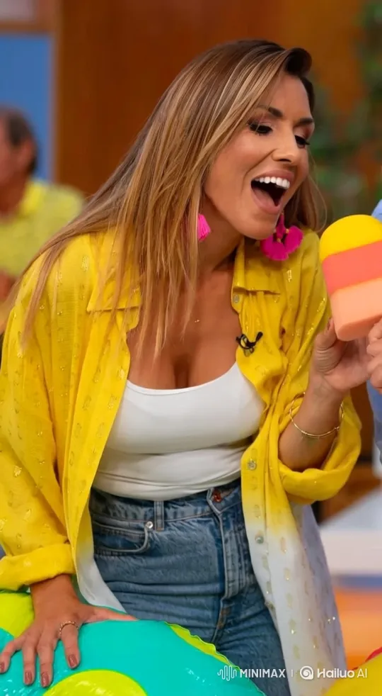 Woman Enjoys Summer Popsicle with Joyful Anticipation – AI Generated Video | Hailuo AI