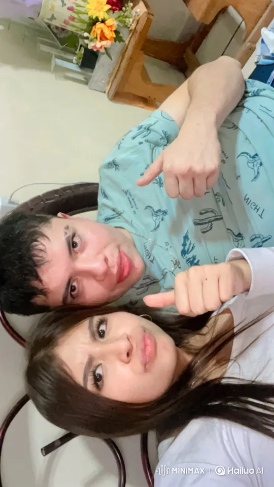 Young Family Captures Joyful Moment in a Cozy Home – AI Generated Video | Hailuo AI